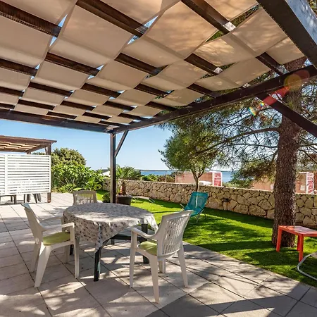 Awesome In With House Sea View شقة *